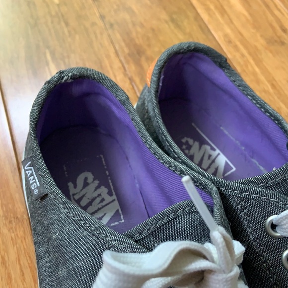 VANS Black Heathered Canvas Tie Sneakers sz 8.5 - Picture 6 of 7